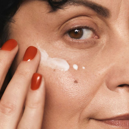 MÁDARA Age Pro Contour Falten-Augencreme 15 ml