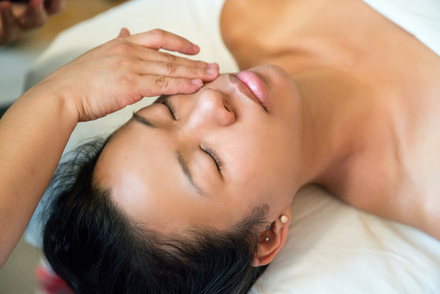 <h4> <strong>Your skin deserves only the very best</strong>
</h4>